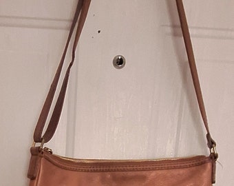 Vintage Fossil shoulder bag. Brown leather Fossil  shoulder purse.