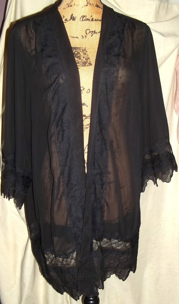 vintage black lace robe - Gem