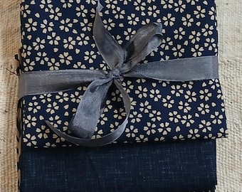 Japanese fabrics / fat Quarters / Navy blue fabrics / Indigo color fabric /