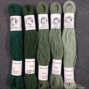 French Wool Floss / Foresty shades of green / Lane pour Tapestry Wool Floss/ Embroidery Floss/ Wool Applique/ Mending/ Visible mending