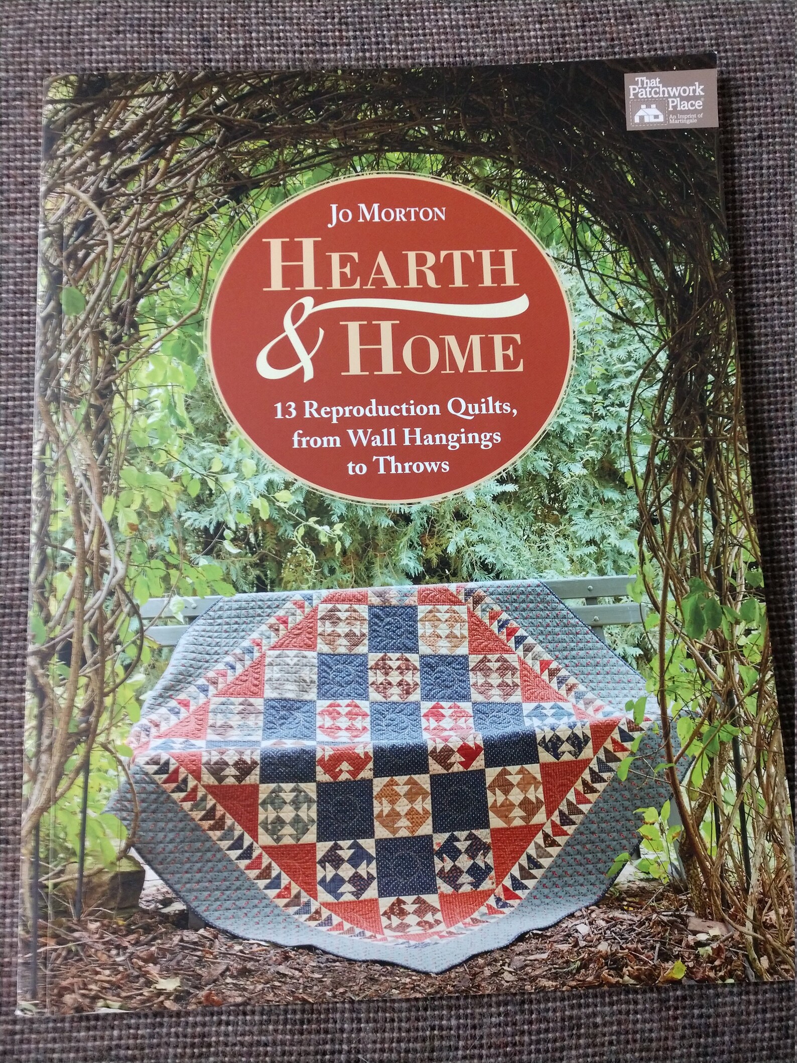Jo Morton Book / Hearth and Home/ 13 Reproduction Quilts from Etsy