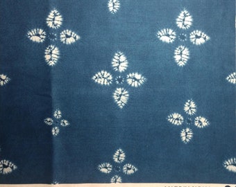 Japanese fabric / Shibori Leaf fabric / Indigo color fabric / Navy blue fabric / Yardage