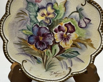 Plato antiguo de Nippon Moriage pintado a mano con diseño de pensamiento, firmado, 7,5 pulgadas, Japón.