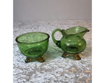 1974 smaragdgrüne Kunst Glas Milchkännchen Zuckerdose Set Sockel Füße