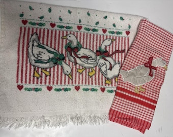 Vintage Goose Kitchen Towels Set 2 Red White Farmhouse Cottagecore 80s 90s