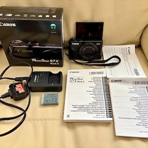 Canon PowerShot G7X Mark II