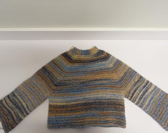 Jersey de ganchillo con estampado de arena y mar – Jersey raglán a rayas en tonos tierra con costuras térmicas (corte holgado)