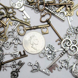 Key Charms, fancy assorted keys in brass, silver and gold tones bulk mix