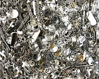 Inspiratiebedelmix: zilveren woorden en zinnen, sieraden zoeken