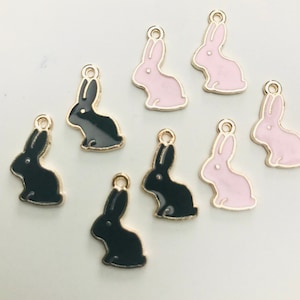 Emaille Hase Anhänger: Schwarzer oder Rosa Hase mit Gold Rückseite