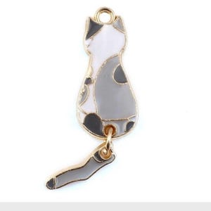 Enamel Cat Charm: Gray & White with Moveable Tail