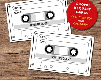 Könnte beinhalten: Acht druckbare Song-Anforderungs-Karten mit einem Kassetten-Design. Die Karten haben Zeilen zum Schreiben des Künstlers und des Song-Titels. Der Text "8 Song Request Cards, One Letter PDF and One A4 PDF" ist in Rot auf einem weißen Kreis gedruckt.