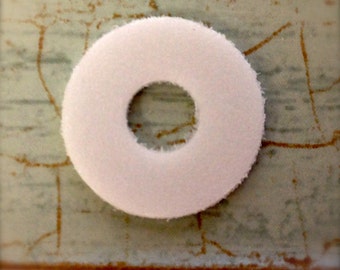 20 or 50 White Foam Plastic Washers / buffers for in between tiered Cake stands