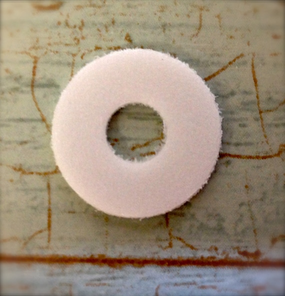 50 White Foam Plastic Washers / buffers for in between tiered Cake stands
