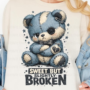 Oso de peluche de patchwork PNG, archivo de sublimación con frase gótica (descarga digital)