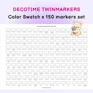 Peut inclure: Un nuancier de couleurs pour les marqueurs Decotime Twinmarkers, avec 150 échantillons de couleurs. Le tableau comprend une variété de couleurs, des rouges et oranges aux verts et bleus. Le texte "Color Swatch x 150 markers set" est affiché en haut.