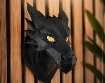 Dragon head wall decoration made from 3D print, low poly design for fantasy fans, ideal wall art gift