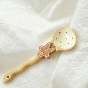 May include: A rustic wooden sign with the text "Welcome to our porch" in white lettering. The sign features a distressed finish and a simple, inviting design, perfect for outdoor decor.