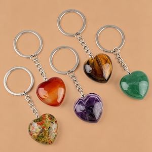 Natural Crystal Heart Key Holder, Healing Stone Keychain, Cute Gemstone Bag Charm, Couples Gift for Him Her Teacher Birthday Graduation Gift