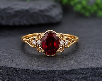 Red Oval Garnet Vintage Rose Gold Bezel Ring Art Deco Five Stone Engagement Ring Unique Bridal Wedding Band Vintage Style Engagement Jewelry