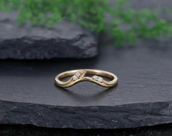 Floral Diamond  14K Solid Gold Chevron Flower Wedding Band,  Tiny Moissanite  Nature Inspired Bridal Band,  Nesting Wedding Band Gold