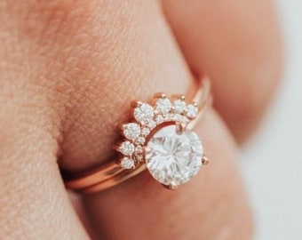 Round Cut Moissanite Bridal Ring Set, Curved Tiara Wedding Band, 14K Solid Gold, Solitaire Ring Set, Matching Band For Women, Fine Jewelry