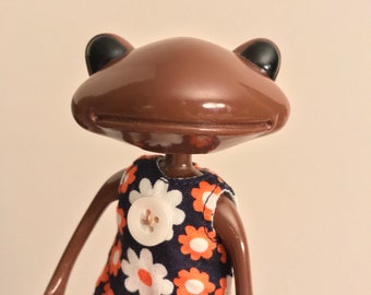 Rare wanda wonder frog outfit included