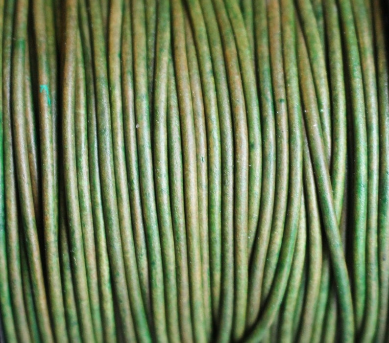 1.5mm Green Natural Dyed Genuine Leather Round Cord 10 Yard Increments