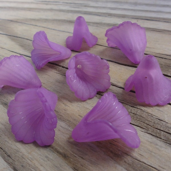 Purple Lucite Flower Beads - Ruffled Calla Lily - Violet Purple Matte Frosted - 18x17mm