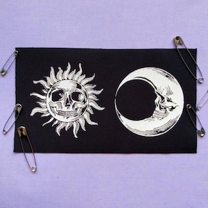 Set di toppe da cucire per Halloween con teschi Ouija di Sole e Luna in stile Steampunk