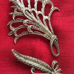 Art Nouveau Elegance: Antique Silver Marcasite Feather Brooch Pair