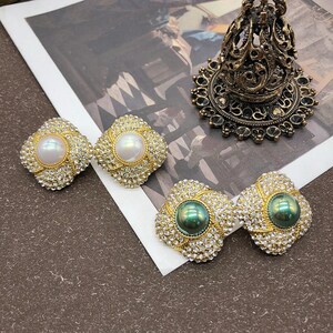 Vintage Mabe Shell edelsteenoorbellen, vergulde clip, zilveren stift