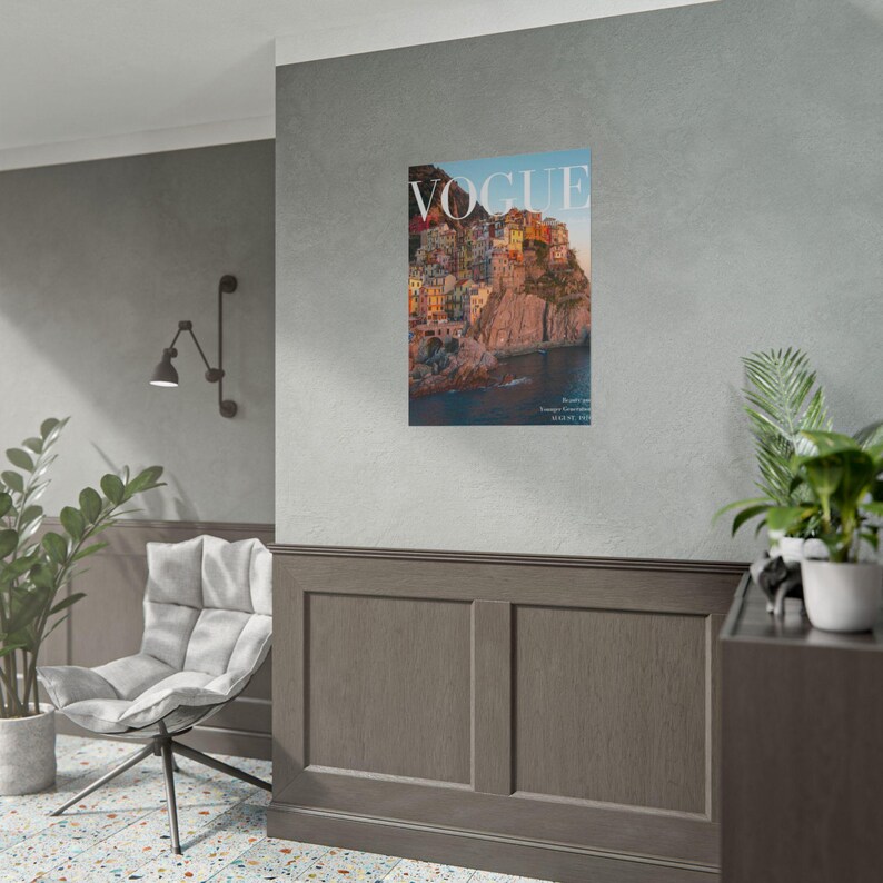 Vogue Magazine Cover Print: Cinque Terre Coastal Village Scene (August 1916) image 5