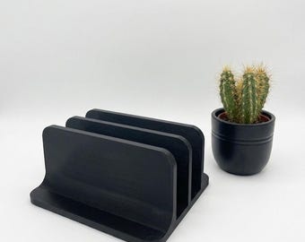 Soporte vertical para portátil de escritorio, base triple para MacBook, organizador de escritorio para tabletas y portátiles, soporte para portátil que ahorra espacio