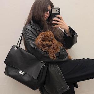 Women Top Grain Leather Lock Buckle Handbag Minimal Vintage Casual Commuter Daily Bag Multi-Compartment with Long Adjustable Shoulder Strap
