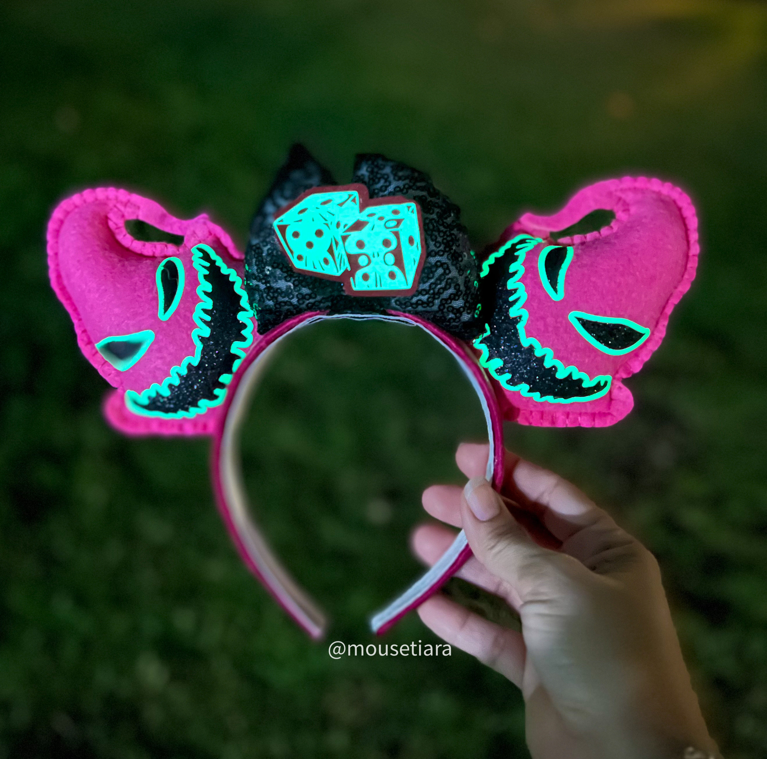 Disney Oogie Boogie Bash 2024 Loungefly Glow Dark Mouse Ears Headband NEW Glow-in-the-Dark VILLAIN Ears Are Now in Disney World  main image 4