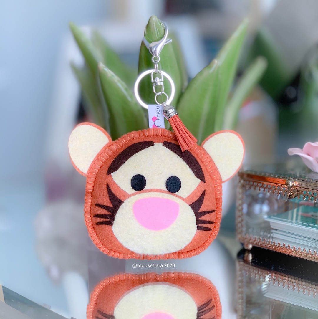 Winnie the Pooh Tigger , Hand Made Keychain for Disney Mini