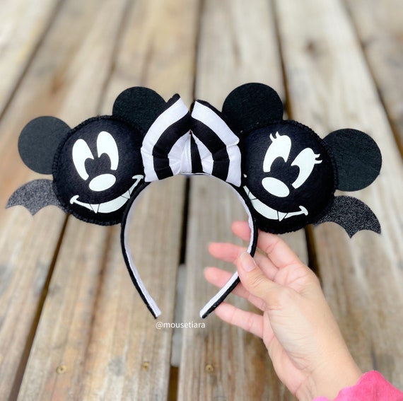 Mickey Ears | Vampire Bat Glow in the Dark Mickey Minnie  display picture 2