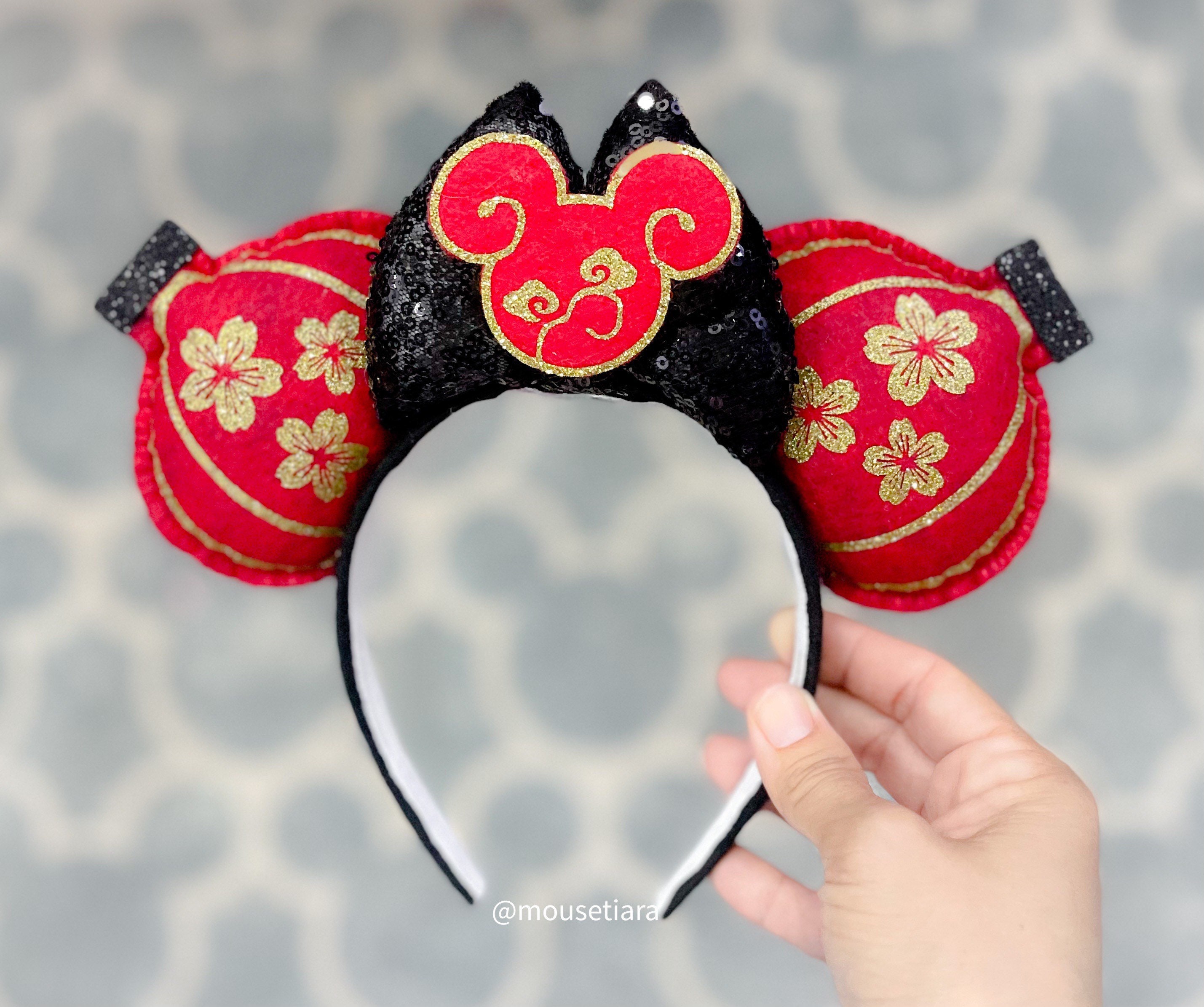Disney Ears Red Gold Chinese Lanterns Lunar New Year Mickey  display picture 1