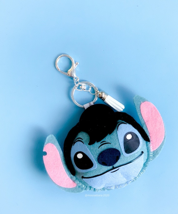 Portachiavi Disney / Lilo e Stitch / Portachiavi Elvis Stitch fatto a mano  / Ornamento Disney / Tsum Tsum Ufufy Disney Graduation Ears Gift -   Italia