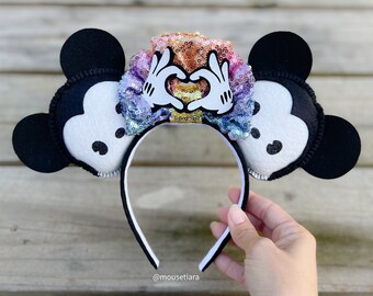 Disney Ears Pride Parade Retro Classic Rainbow Mickey Ears  display picture 3