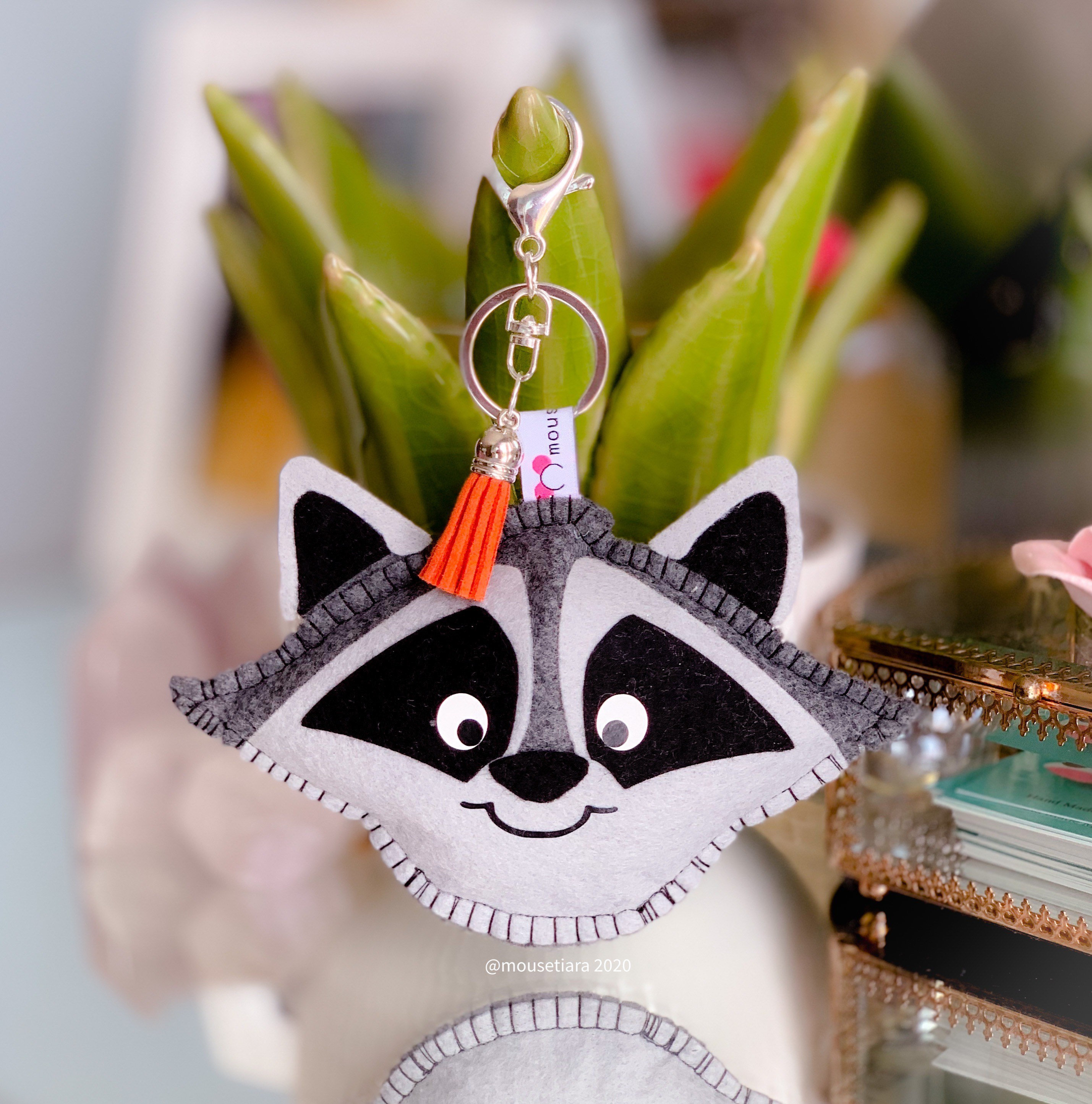 ディズニー ポカポンタス　ミーコ　プラッシュキーチェーンセット ポカホンタス ミーコ、ディズニー ミニバックパックオーナメント用