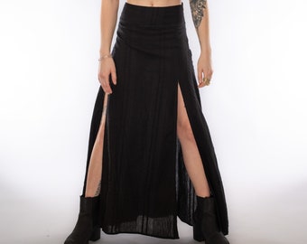 Xena skirt!! Super light long skirt showing the thighs!!! A must to have!!!