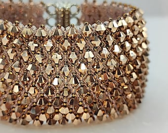 Wide Swarovski crystals cuff bracelet for women, handmade jewelry, rose gold cuff, statement bracelet, pulsera ancha, braccialetto largo