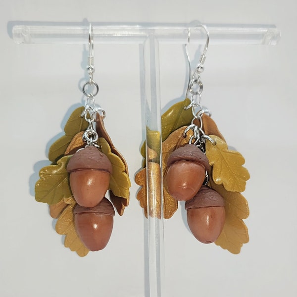 Autumn acorns and oak leaves earrings ,boho dangle earrings handmade jewelry, orecchini, aretes, boucles d'oreilles, nature clay earrings