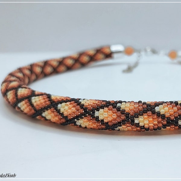 Orange statement ombre style rhombs necklace, elegant accessory,statement necklace, collana di perline, collar de cuentas, collier de perles