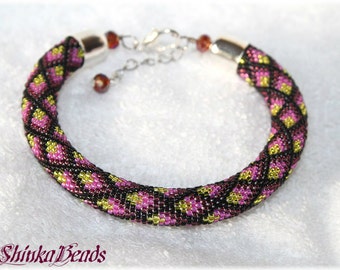 Colorful rhombs, seed bead bracelet, elegant accessory, handmade bracelet, geometric pattern, beaded bracelet, bracelet for women