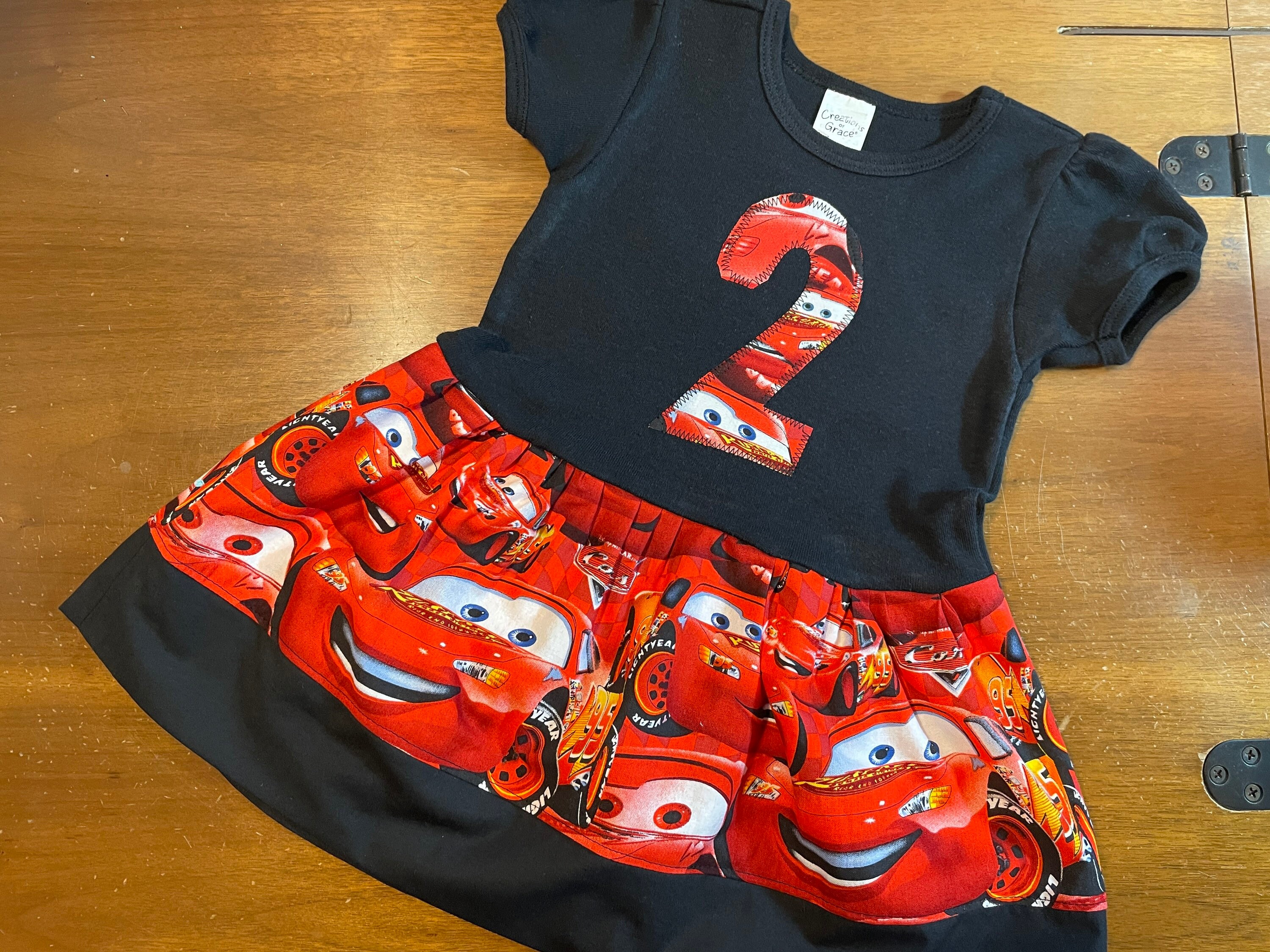 Disney top cars outfit