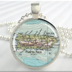 Colgante de mapa de Puerto Rico, dije de resina, collar con mapa, colgante con imagen de resina, dije de mapa, regalo por menos de 20 dólares, regalo de viaje, plata redonda 386RS