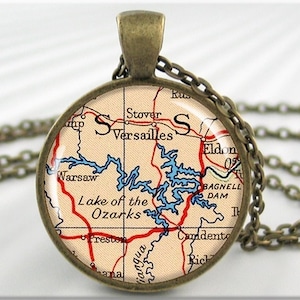 Lake Ozarks Map Pendant, Resin Charm, Lake of the Ozarks Missouri Map Necklace, Jewelry Gift Under 20, Round Bronze, Travel Charm 746RB